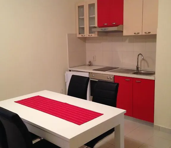 And Kod Mate Tribanj-Kruscica