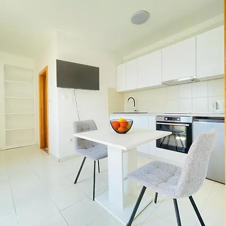 Apartamento And Kod Mate *