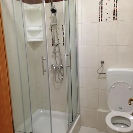 Apartament And Kod Mate *
