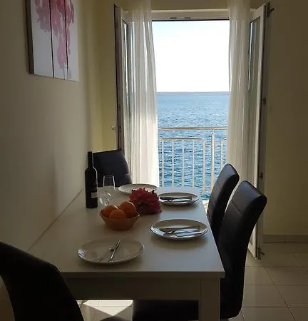 And Kod Mate Трибань-Крушчица