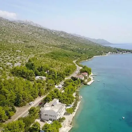 And Kod Mate Апартаменты Трибань-Крушчица